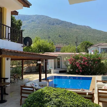 Sleeps 8, Close To Sea With A Private Pool - Awz 261 Villa *